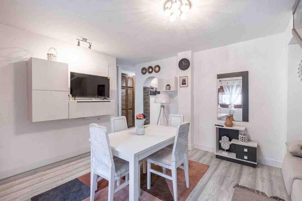 Entire House Close To Albaicin And The City Center Granada Buitenkant foto